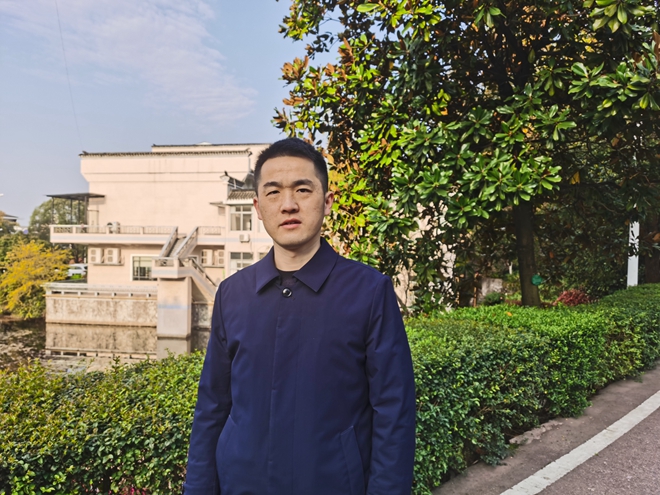 张家界市纪委市监委办公室（调研法规室）副主任 肖君_副本.jpg